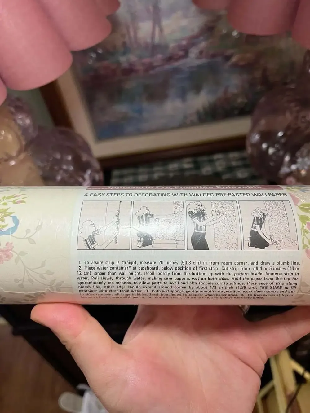 Waldec Vintage Floral Vinyl Coated Prepasted Strippable Wallpaper Roll Pattern 1